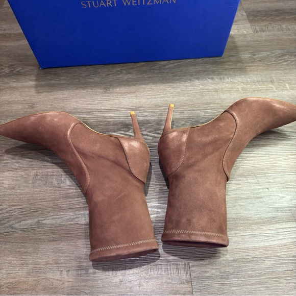 Stuart Weitzman 75 Stretch Bootie Taupe Suede Heeled Bootie Boots - Picture 8 of 16